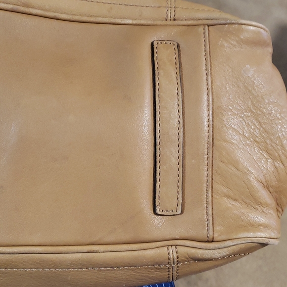 Handbag - Picture 3 of 8